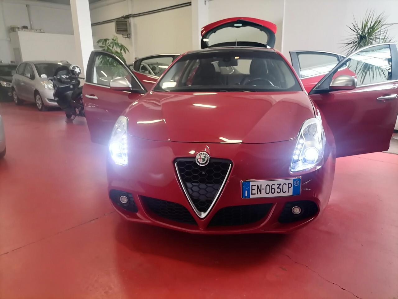 Alfa Romeo Giulietta 1.6 JTDm-2 105 CV Distinctive