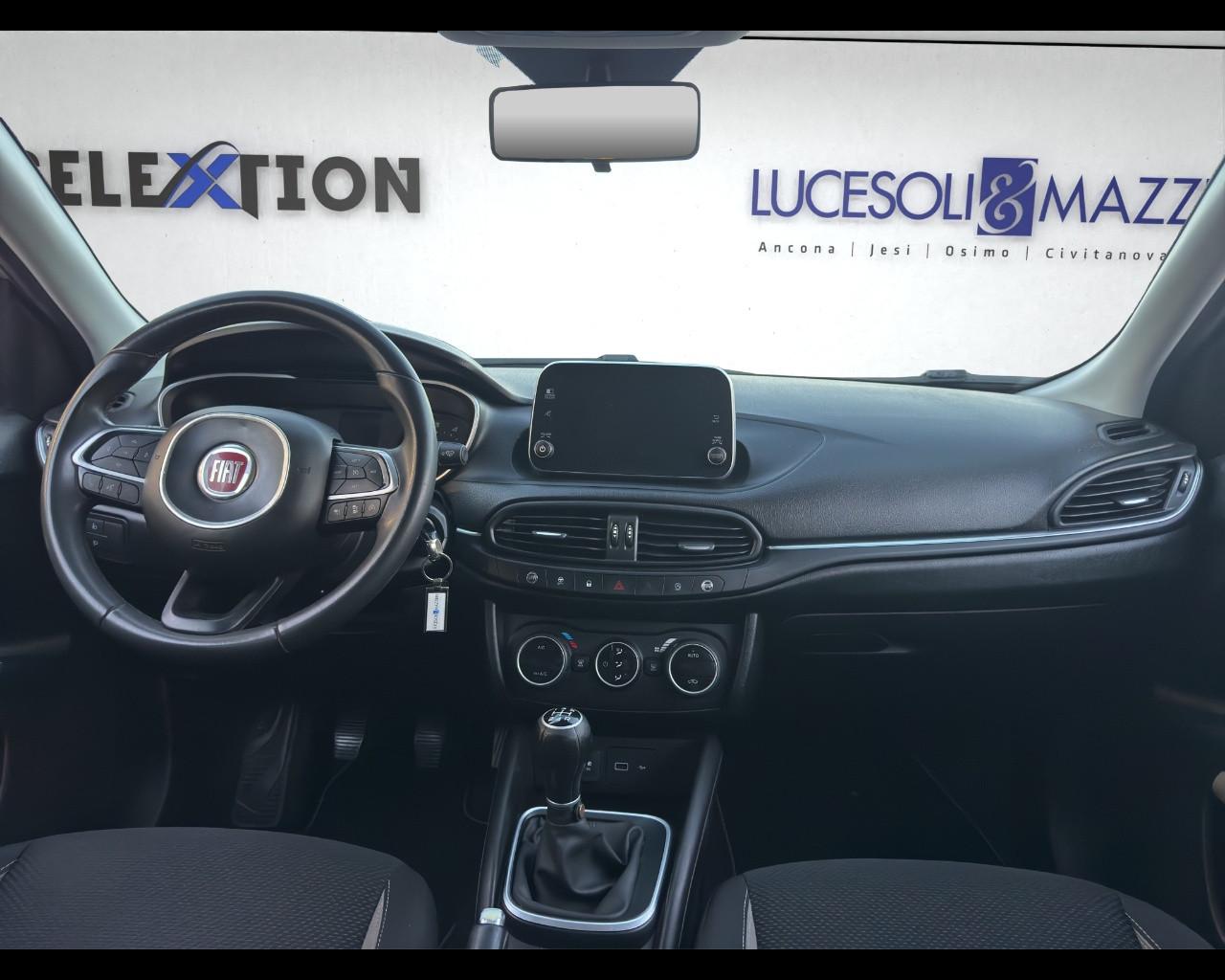 FIAT Tipo (2015-->) - Tipo 1.3 Mjt S&S 5 porte Business