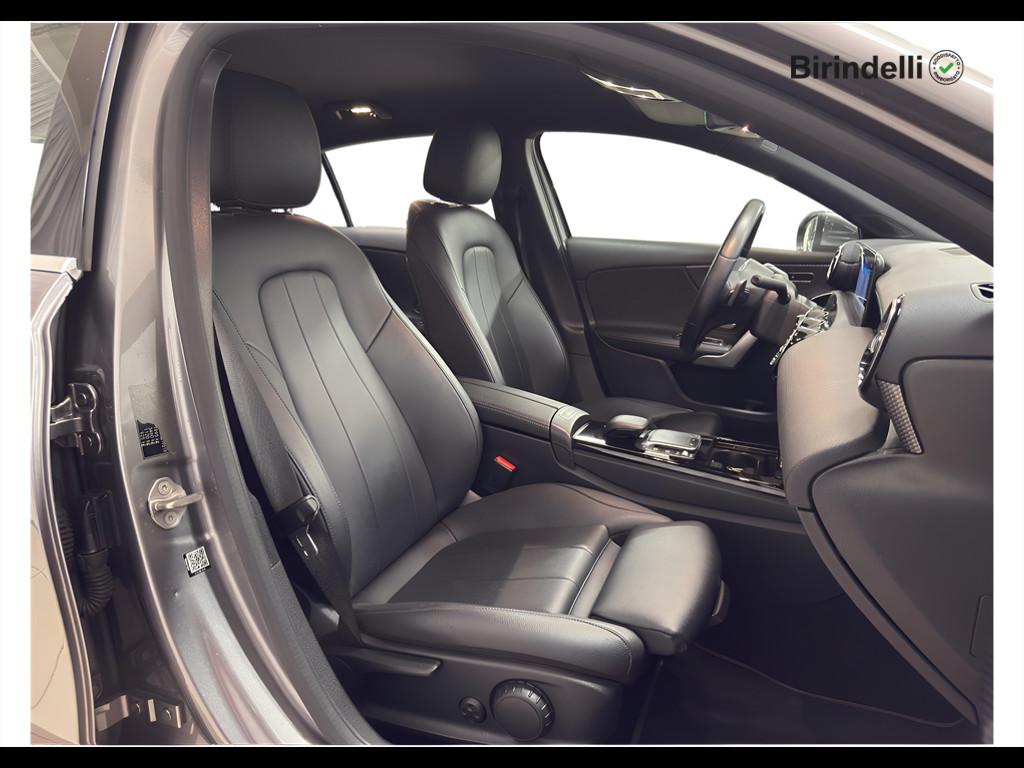 Mercedes-Benz Classe A (W177) - A 180 d Automatic Sport