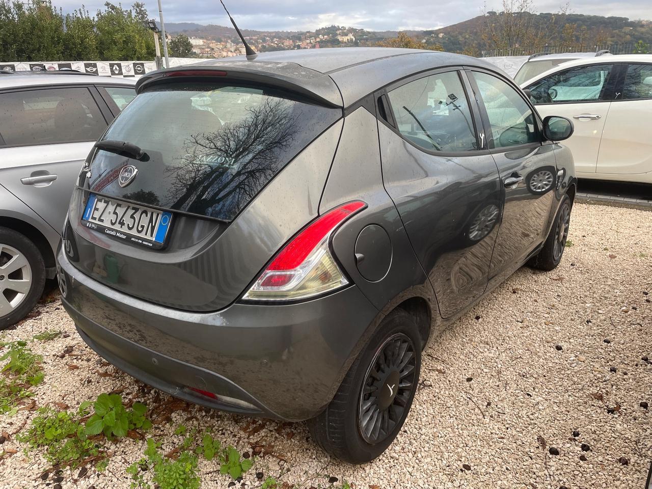 Lancia Ypsilon 1.2 69 CV 5 porte Elle