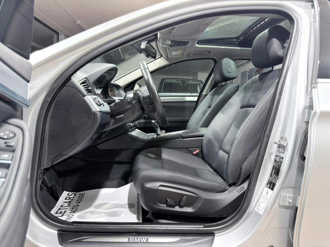 BMW 520d TOURING 190CV AUTO TETTO/PELLE