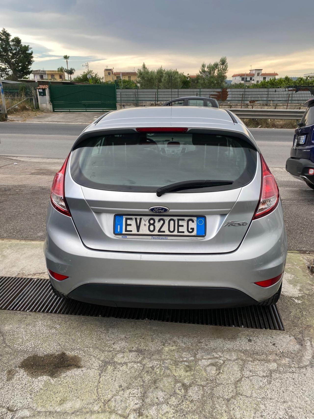 Ford Fiesta 1.5 TDCi 75CV 5 porte