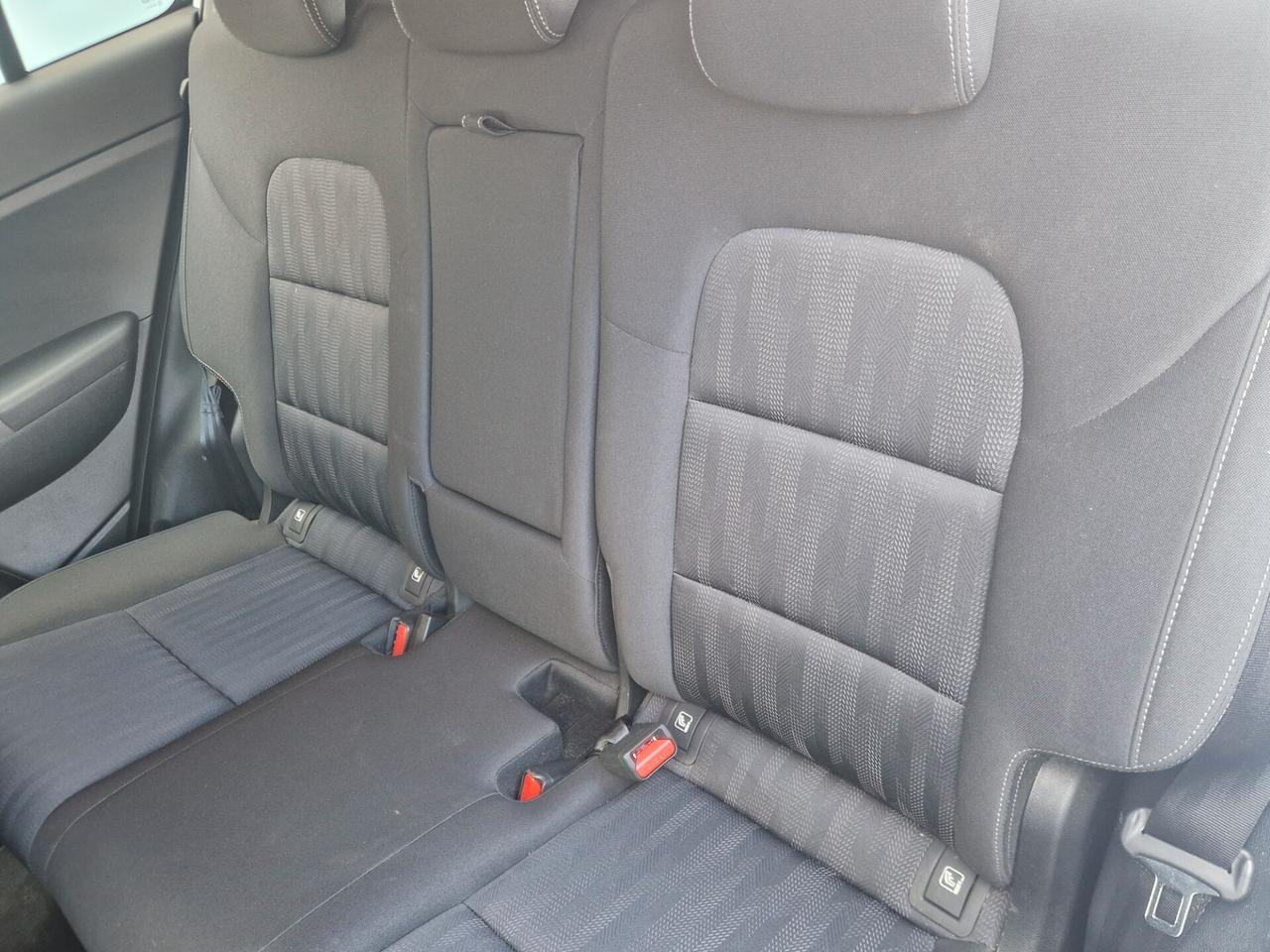 Kia Sportage 1.6 136cv Ibrida/diesel automatica