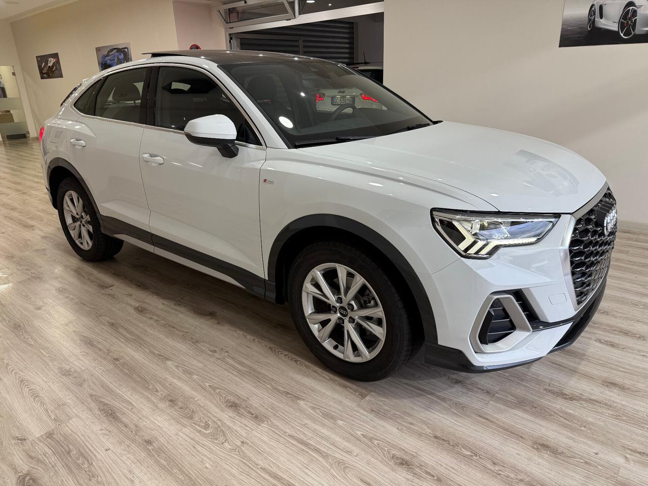 Audi Q3 SPB 35 TDI S tronic S line editionTetto Apribile&Panoramico