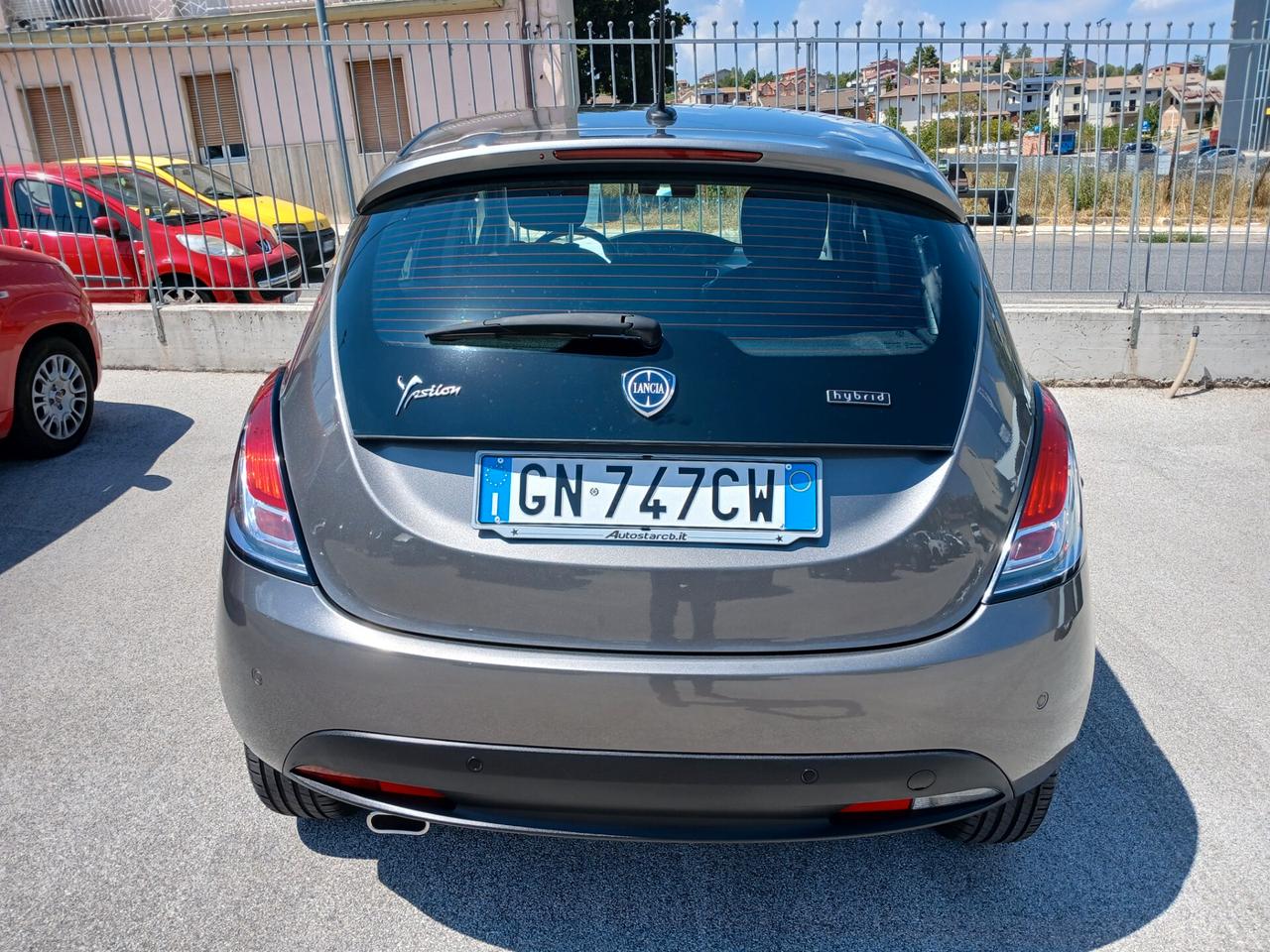 Lancia Ypsilon 1.0 HYBRID 70CV GOLD 2023