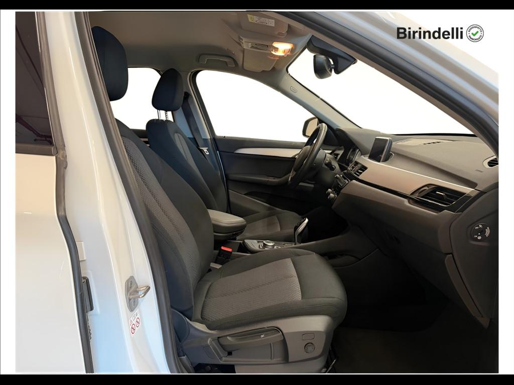 BMW X1 (F48) - X1 sDrive18d Business Advantage