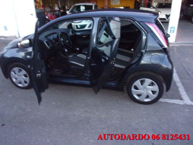 TOYOTA Aygo X-business 1.0 VVT-i 69 CV 5 porte