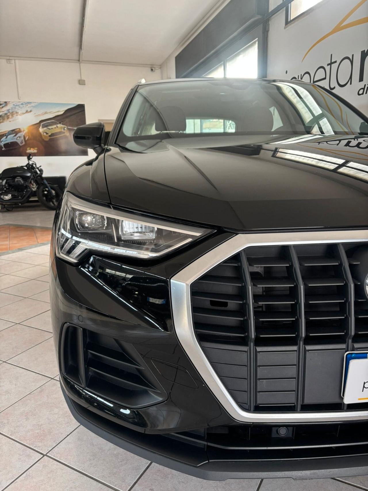 Audi Q3 35 TDI S tronic Business Advanced