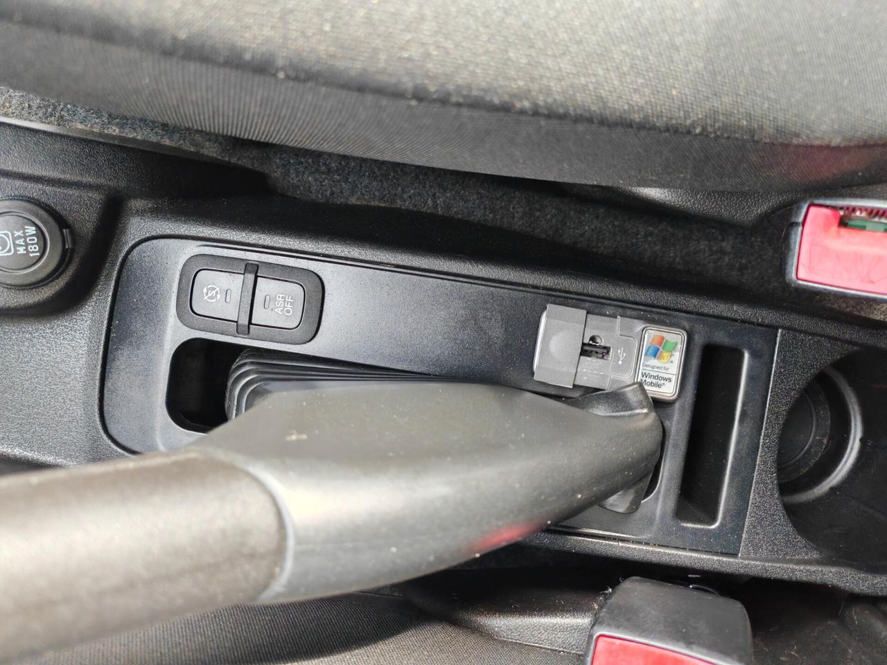 Fiat Doblo 1,6 diesel 02/2010 CV105 POSTI SETTE
