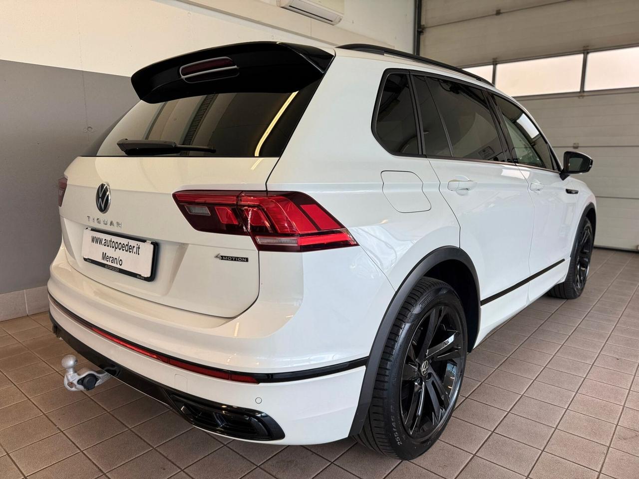 Volkswagen Tiguan 2.0 TDI 200 CV SCR DSG 4MOTION R-Line