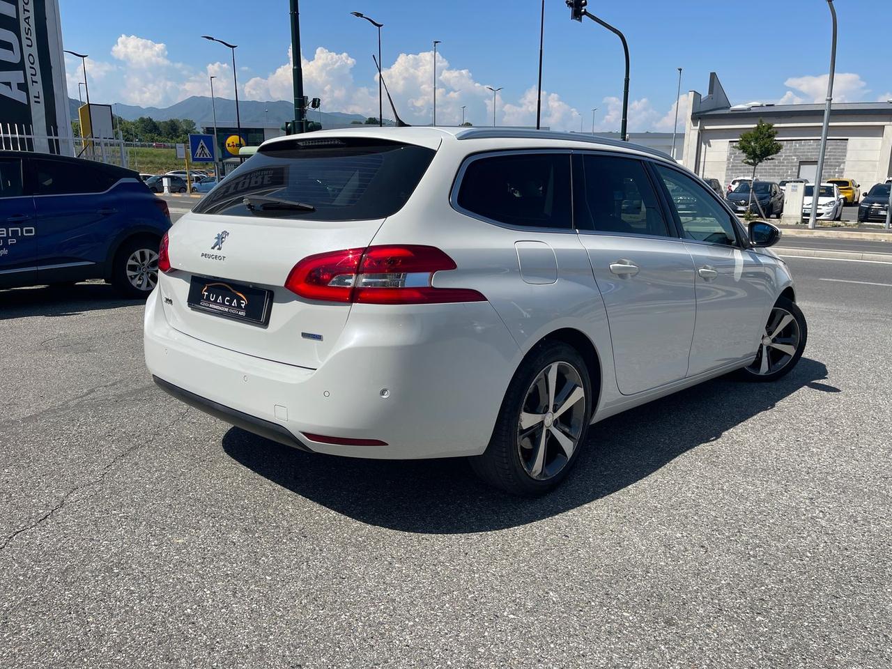 Peugeot 308 Allure 1.5 Blue HDI 130 * PROMO #11040