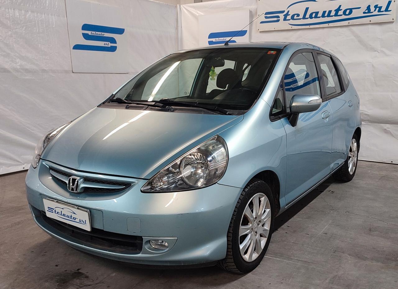 Honda Jazz 1.4 i-DSi 5p. 7 Speed CVT Graph. NEOPATENTATO