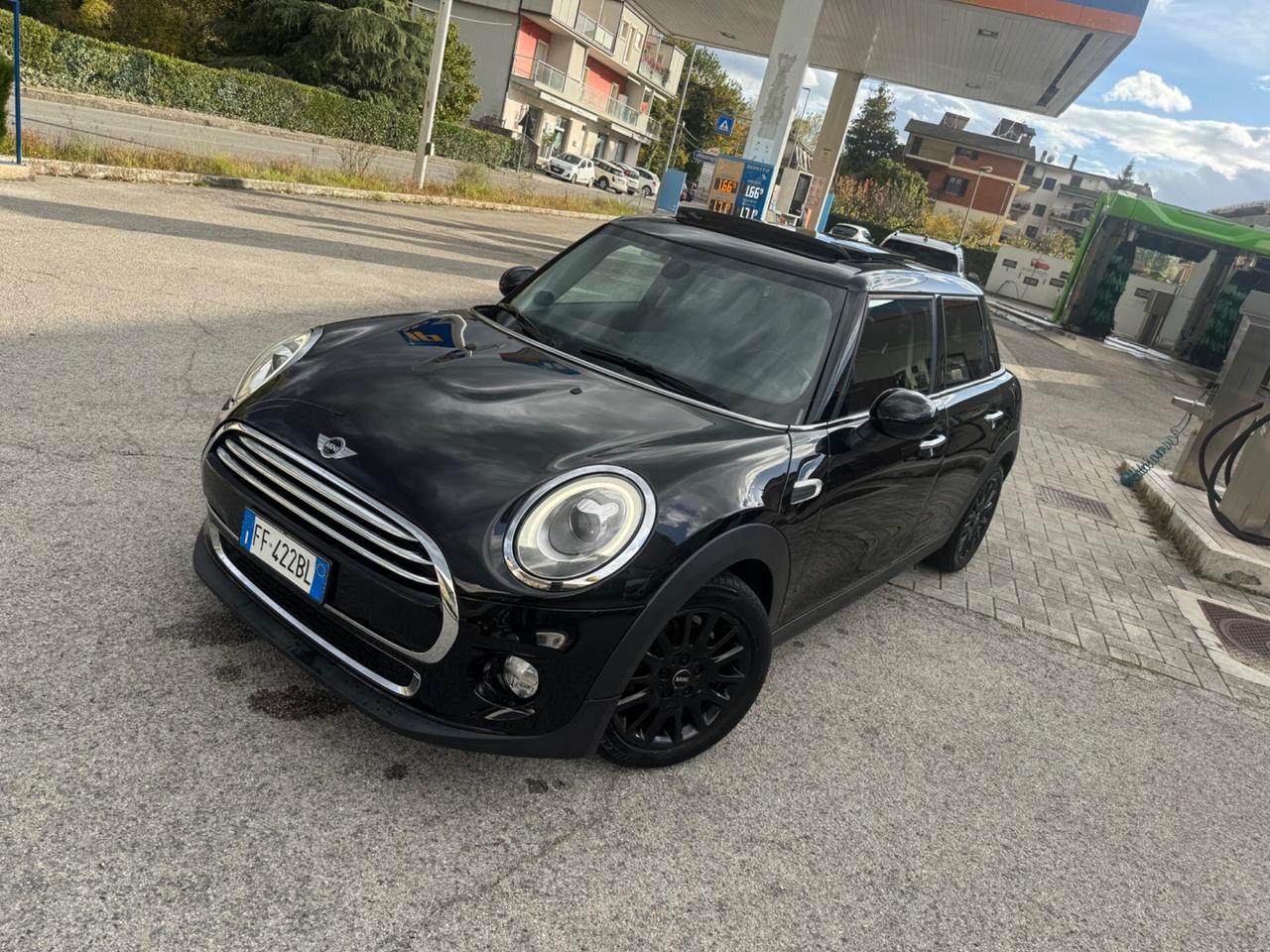 Mini 1.5 Cooper D 5 porte TETTO PANORAMA