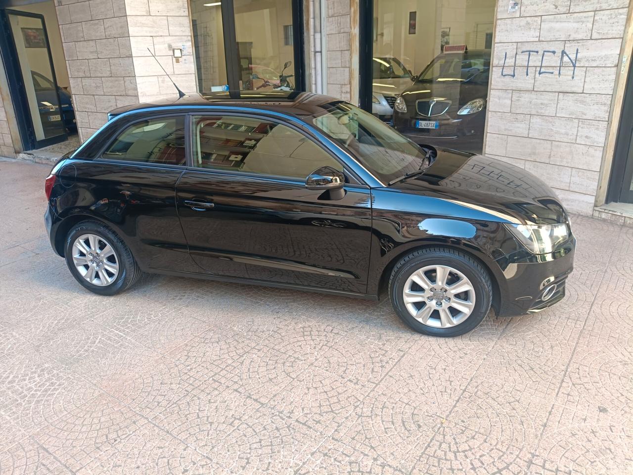 AUDI A1 1.2 TFSI-NEOPATENTATI-Euro 7200