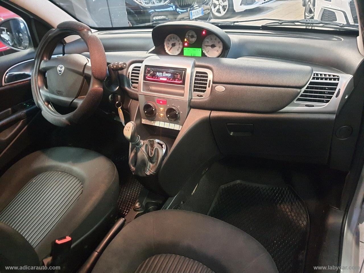 LANCIA Ypsilon 1.2 Argento