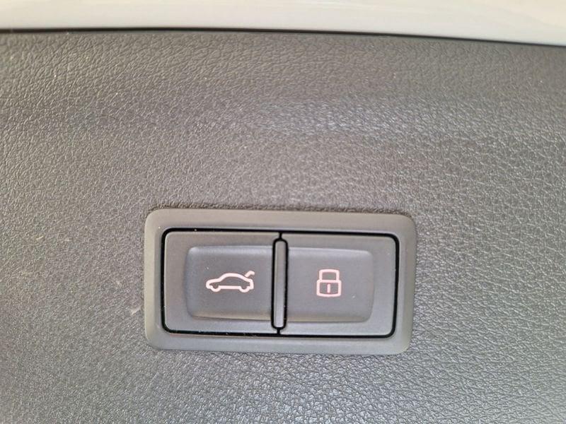 Audi Q3 Q3 2.0 TDI 150 CV quattro S tronic Sport