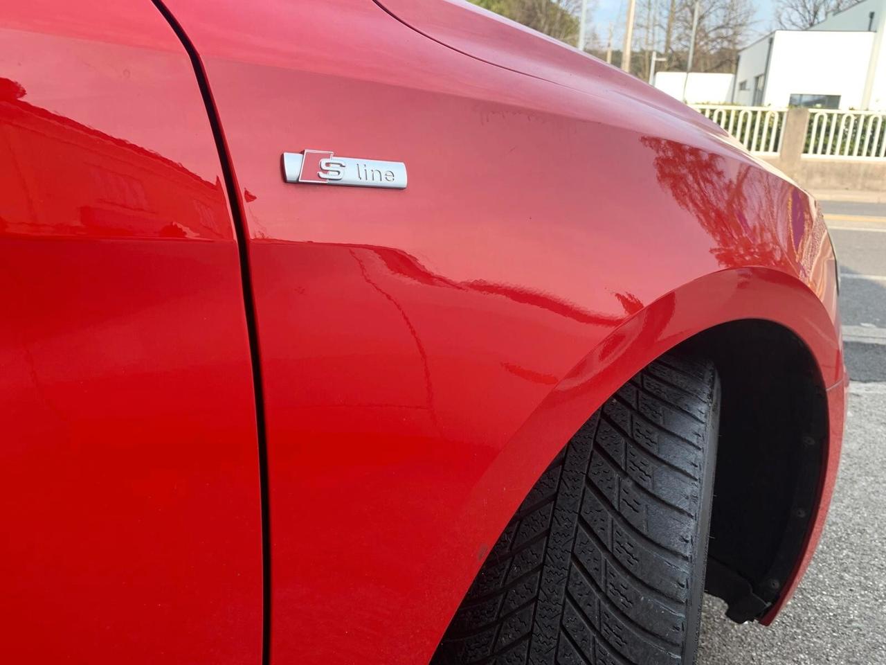 Audi A1 SPB 30 TFSI S-tronic S-line edition Neopat.