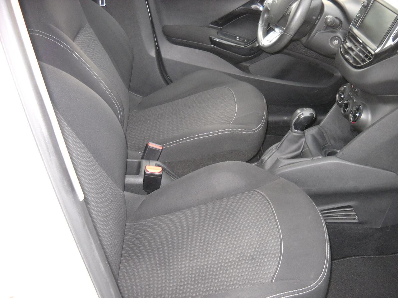 Peugeot 208 PureTech 82 5 porte Active