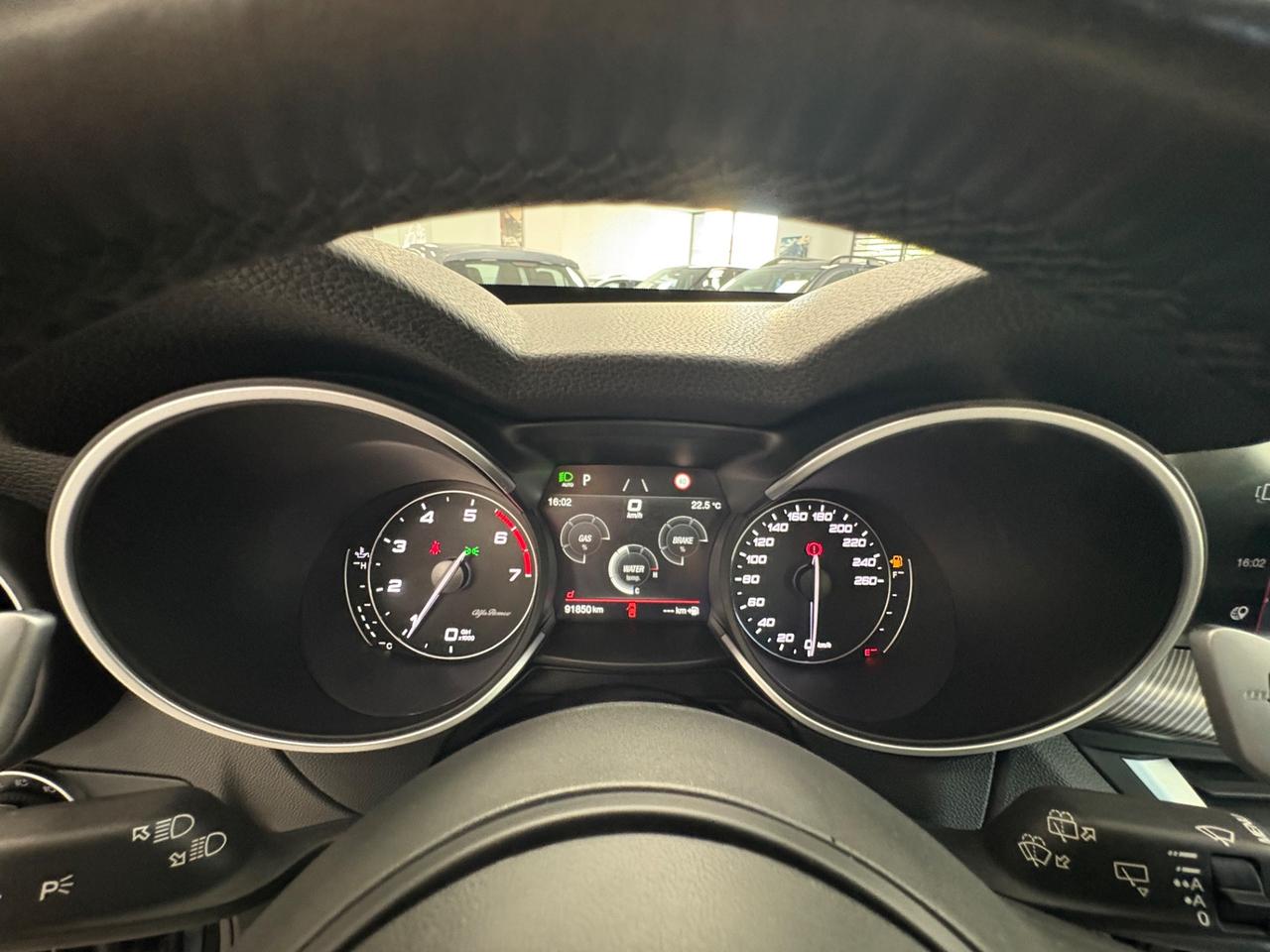 Stelvio Veloce 2.0 280CV 2020 km91000 Total black