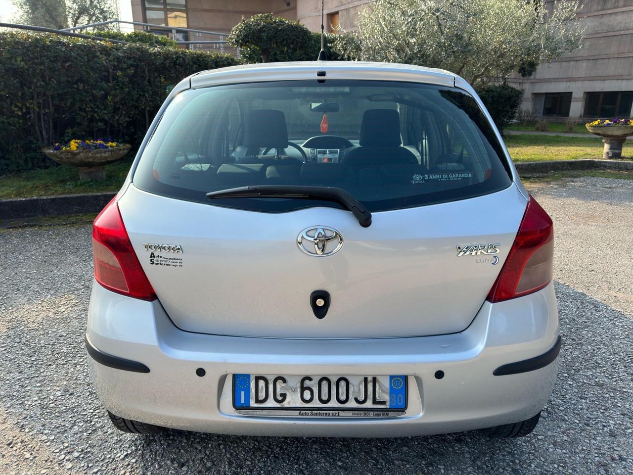 Toyota Yaris 1.3 Benzina cambio AUTOMATICO