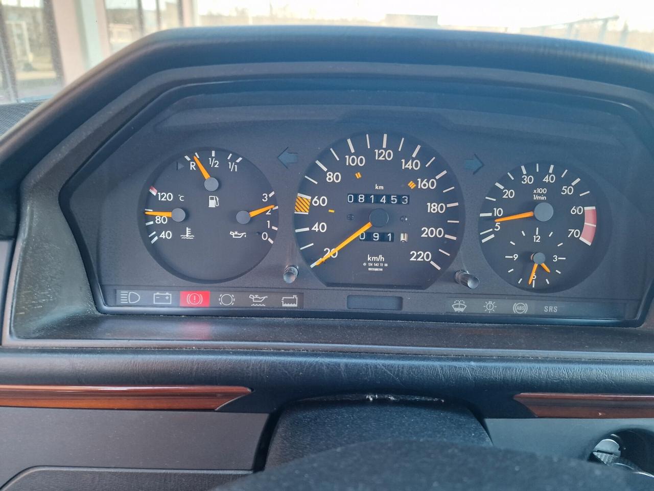 Mercedes-benz 300 200 E