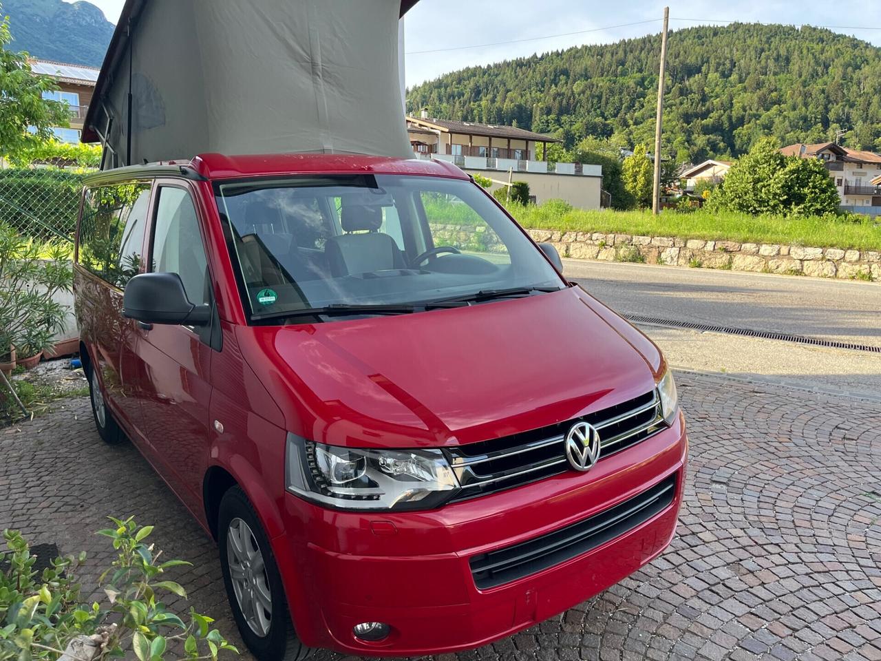 Volkswagen California T5 2.0TDI BEACH AUTOCARAVAN