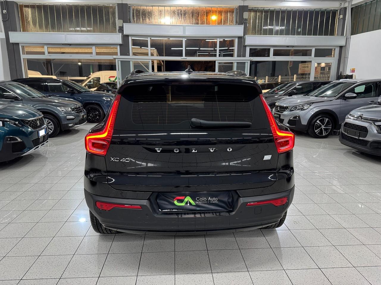 XC40 T5 Plug-in Hybrid R-design PERFETTISSIMA