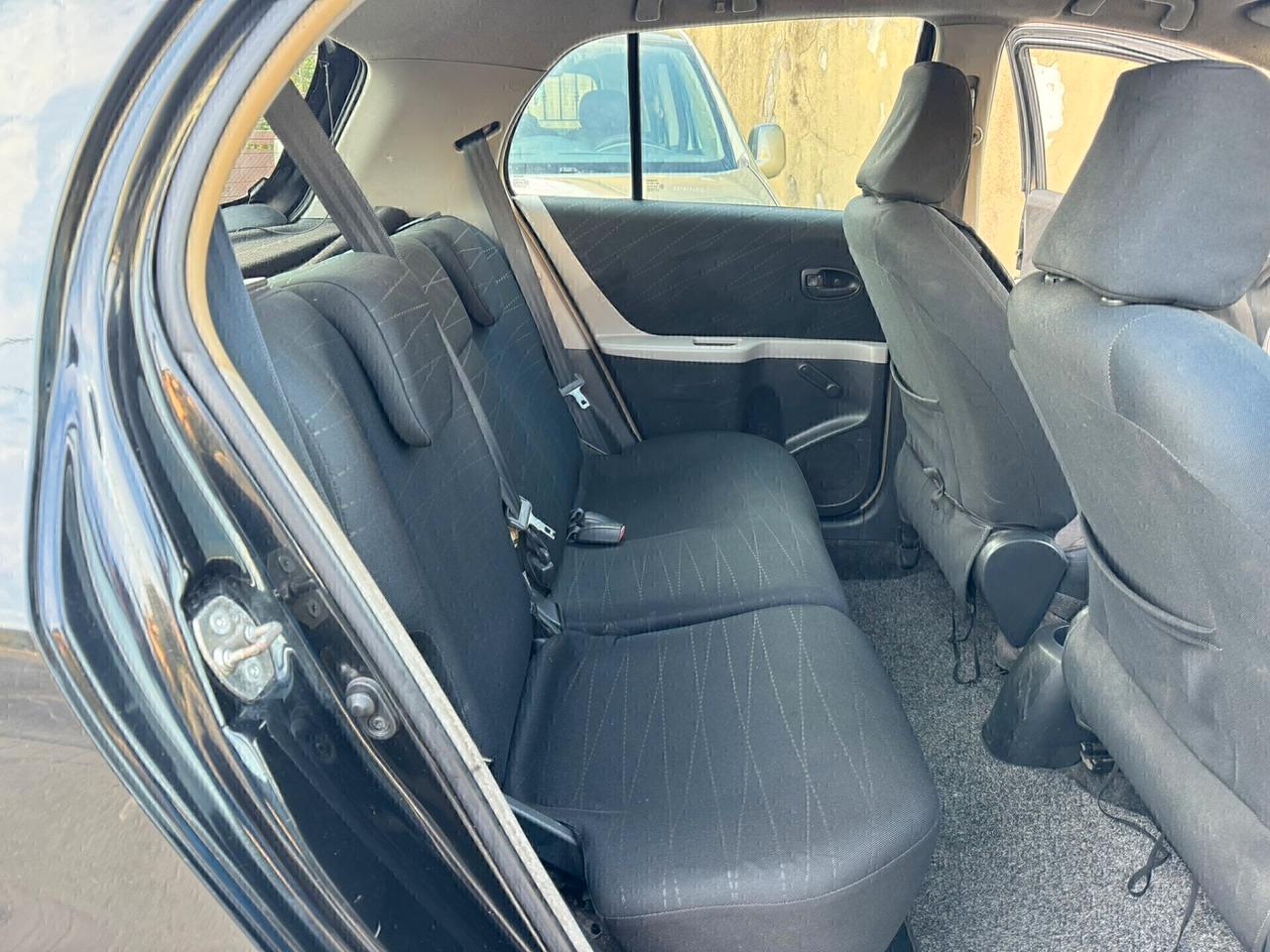 Toyota Yaris 1000 5 porte Full Opt