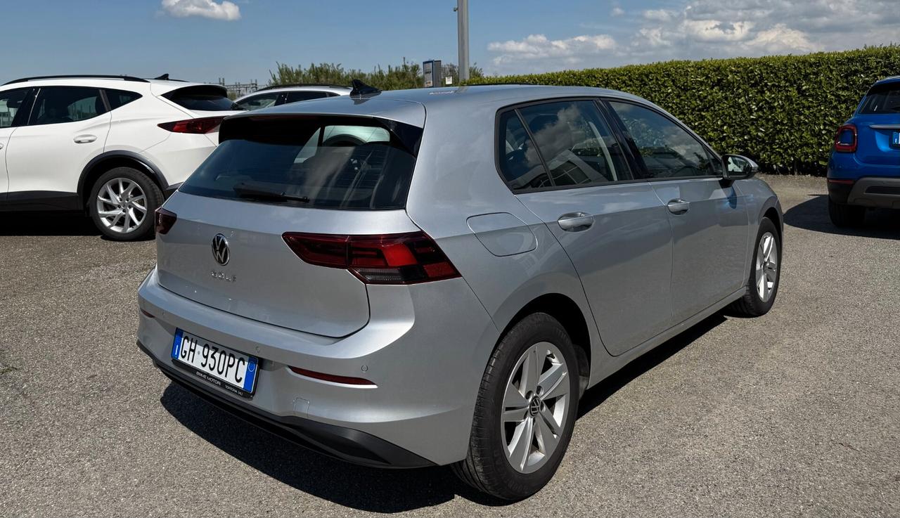 Volkswagen Golf 2.0 tdi Life 115cv dsg /NO VINCOLI/PRONTA