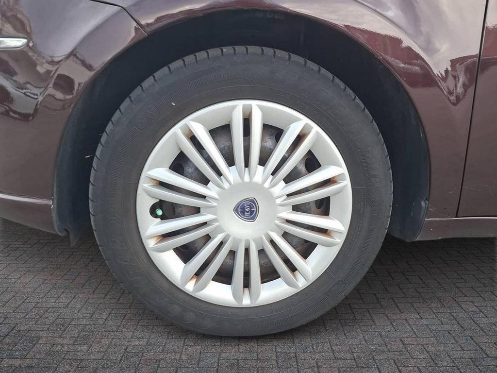 Lancia Musa 1.4 Ecochic Oro