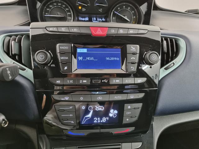 LANCIA Ypsilon 1.0 FireFly 5 porte S&S Hybrid silver
