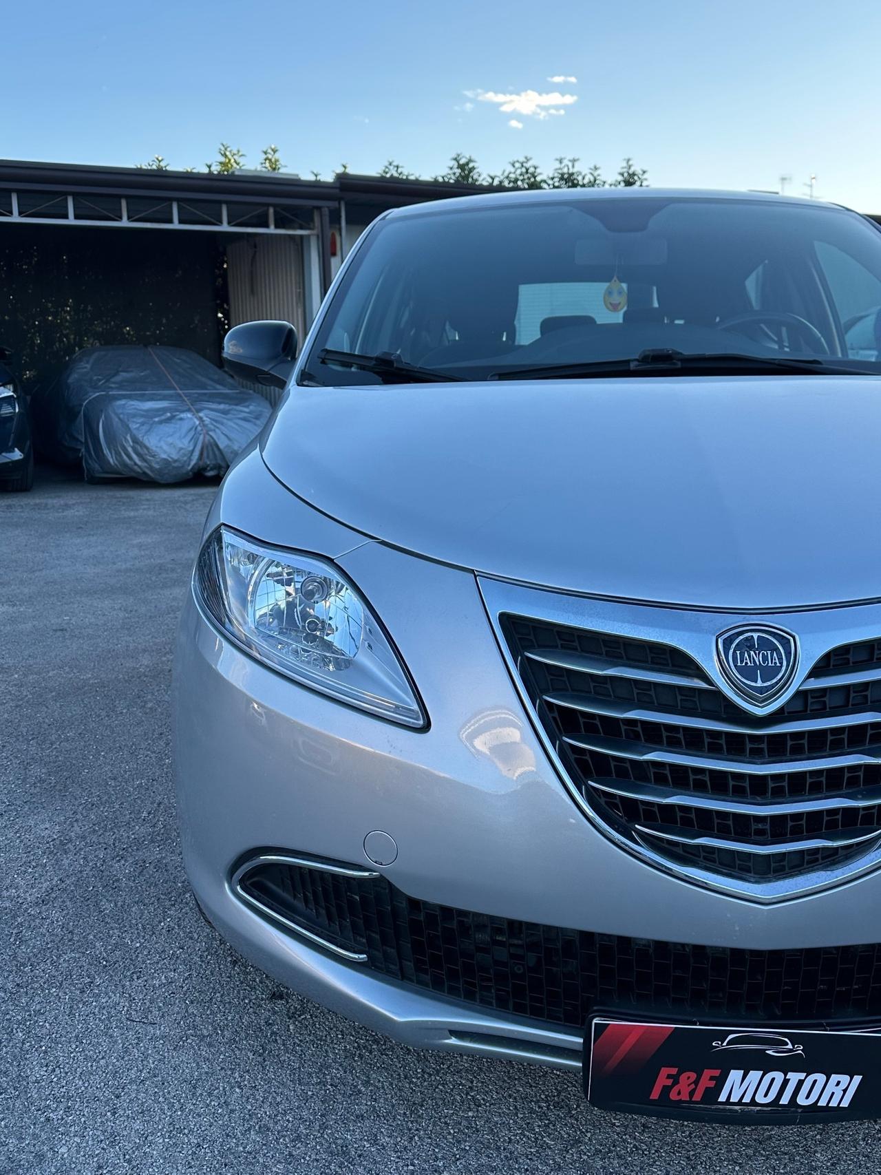 Lancia Ypsilon 1.3 MJT 16V 95 CV S&S Gold 2013