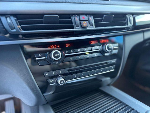 BMW X5 xDrive 30d 258CV LUXURY *TAGLIANDATA*