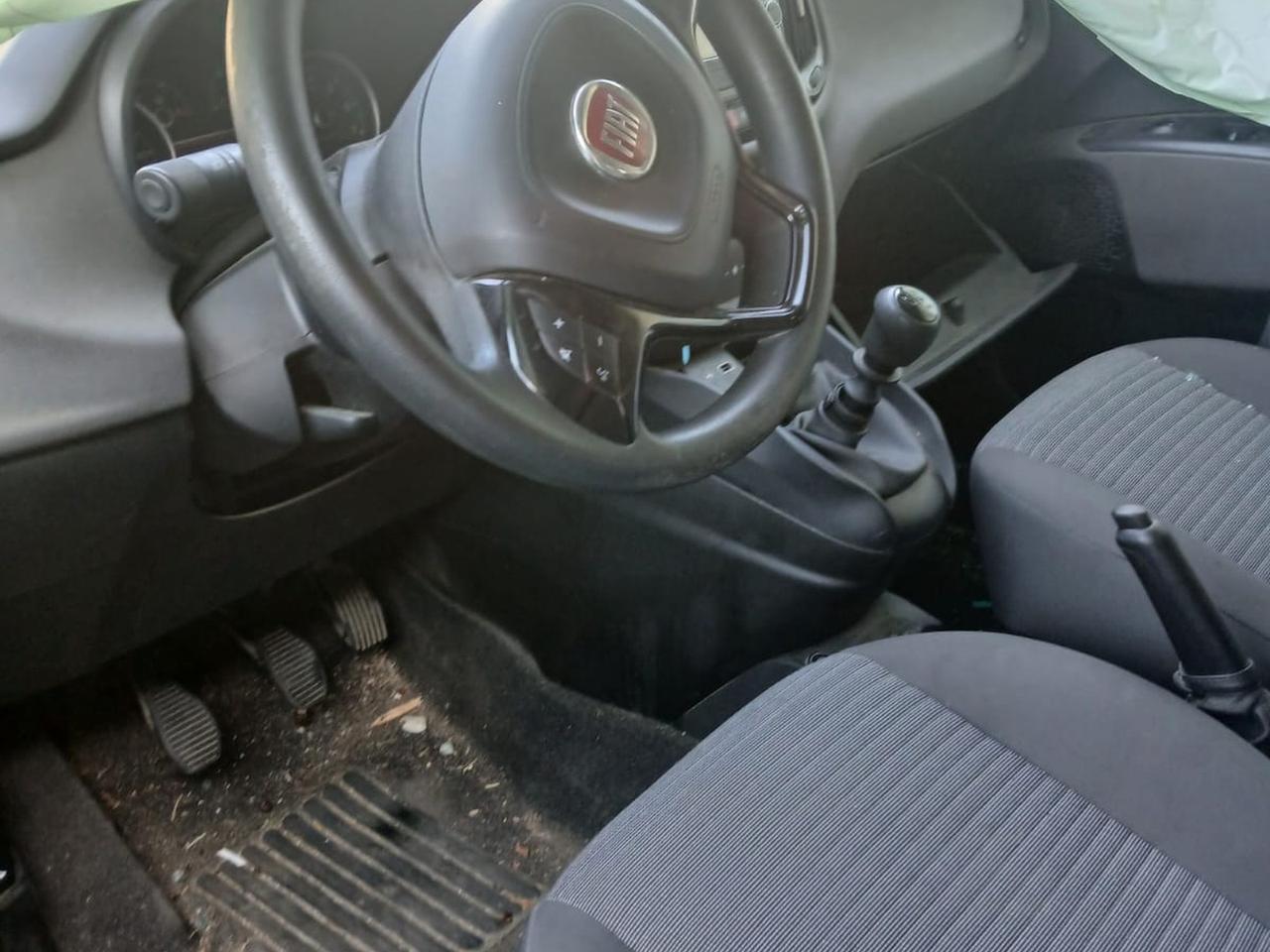 Fiat Doblò 1.4 tjt 16v easy 120cv my19 VETTURA SINISTRATA