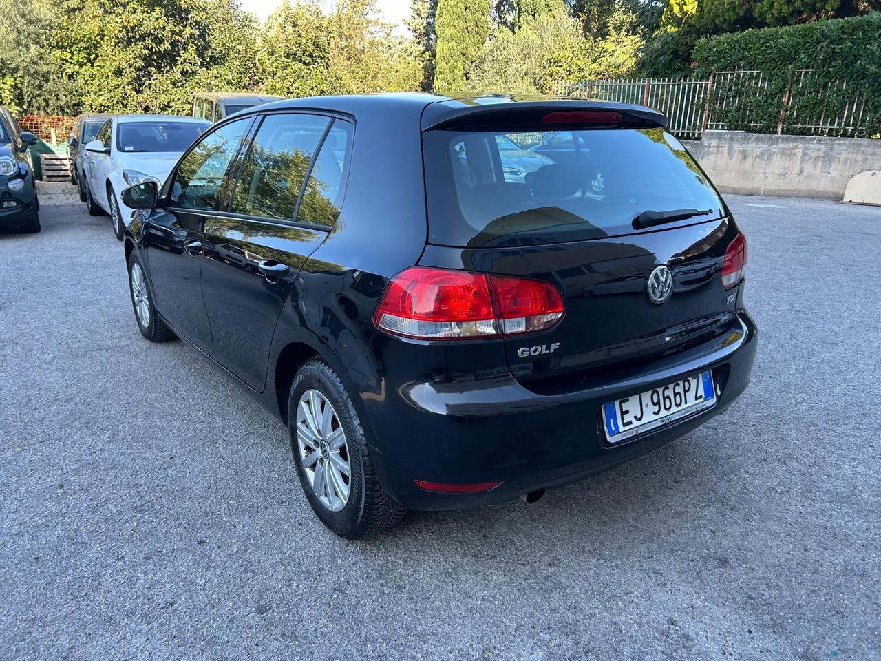 Volkswagen Golf 1.6 TDI DPF 5p