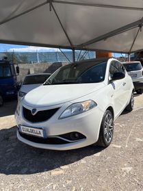 Lancia Ypsilon 1.2 69 CV 5 porte Platinum
