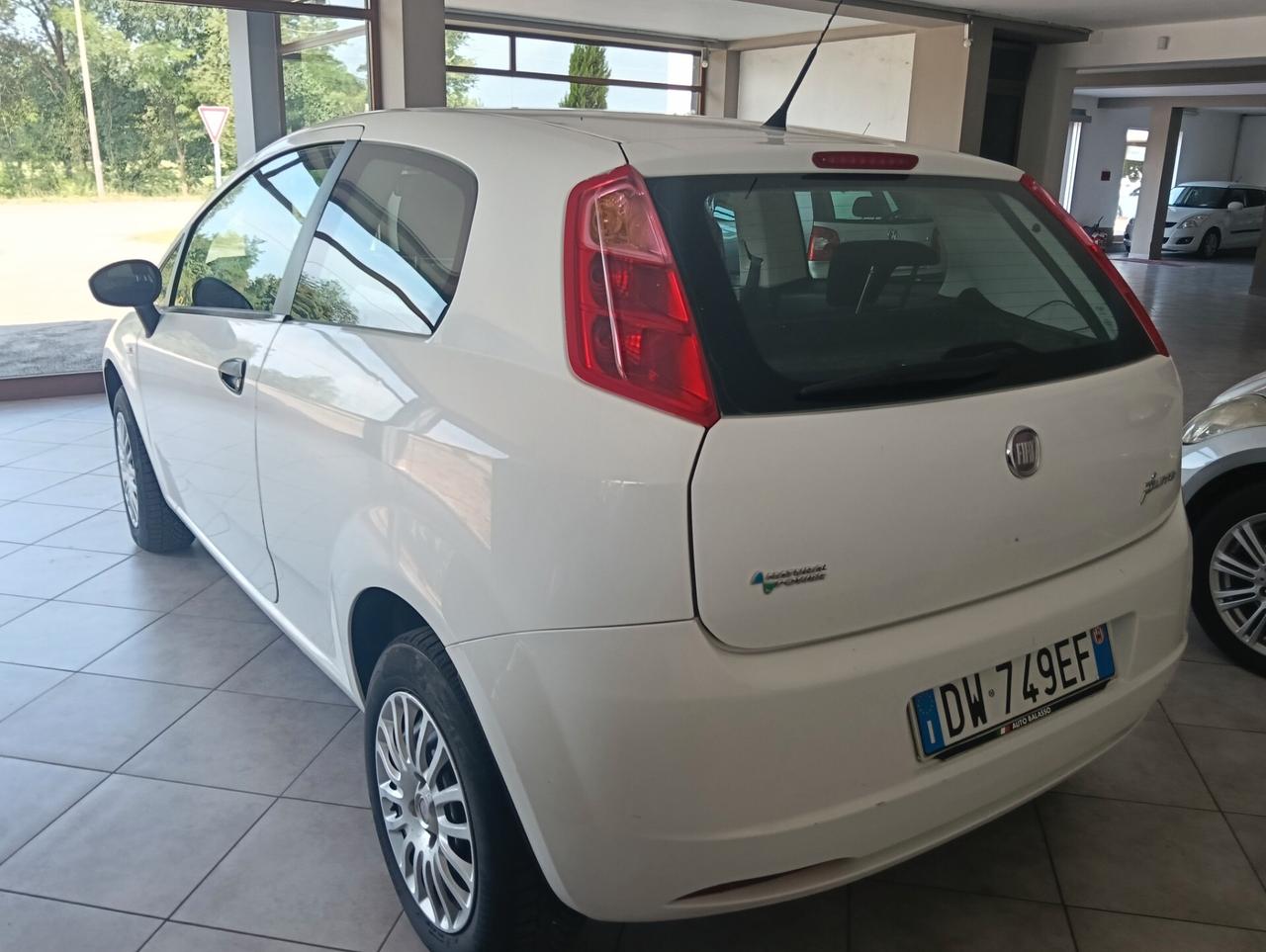Fiat Grande Punto Grande Punto 1.4 3 porte Active Natural Power