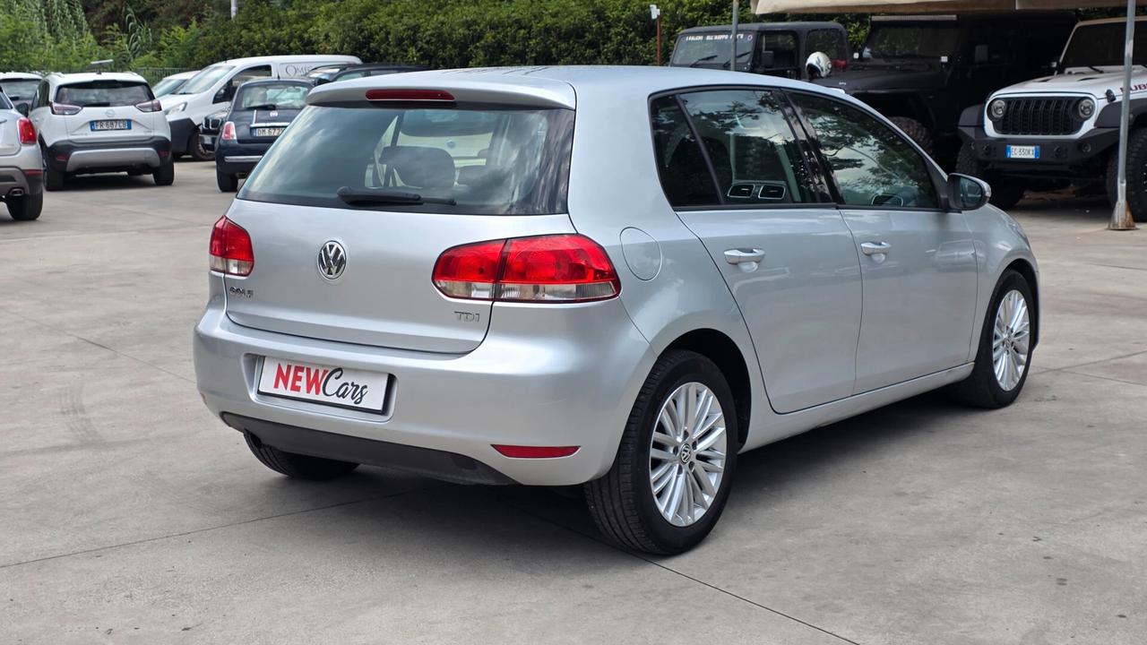 Volkswagen Golf 1.6 TDI DPF 3p. Highline