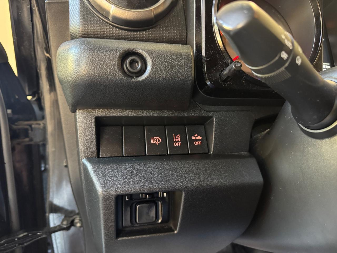 Suzuki Jimny TOP - FULL OPTIONAL - 4 POSTI VETTURA