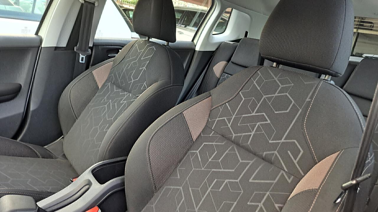 Peugeot 2008 1.2 Benzina PureTech 82 Active