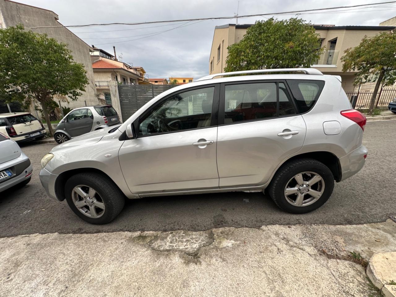 Toyota RAV4 2.2 D-4D 136 CV