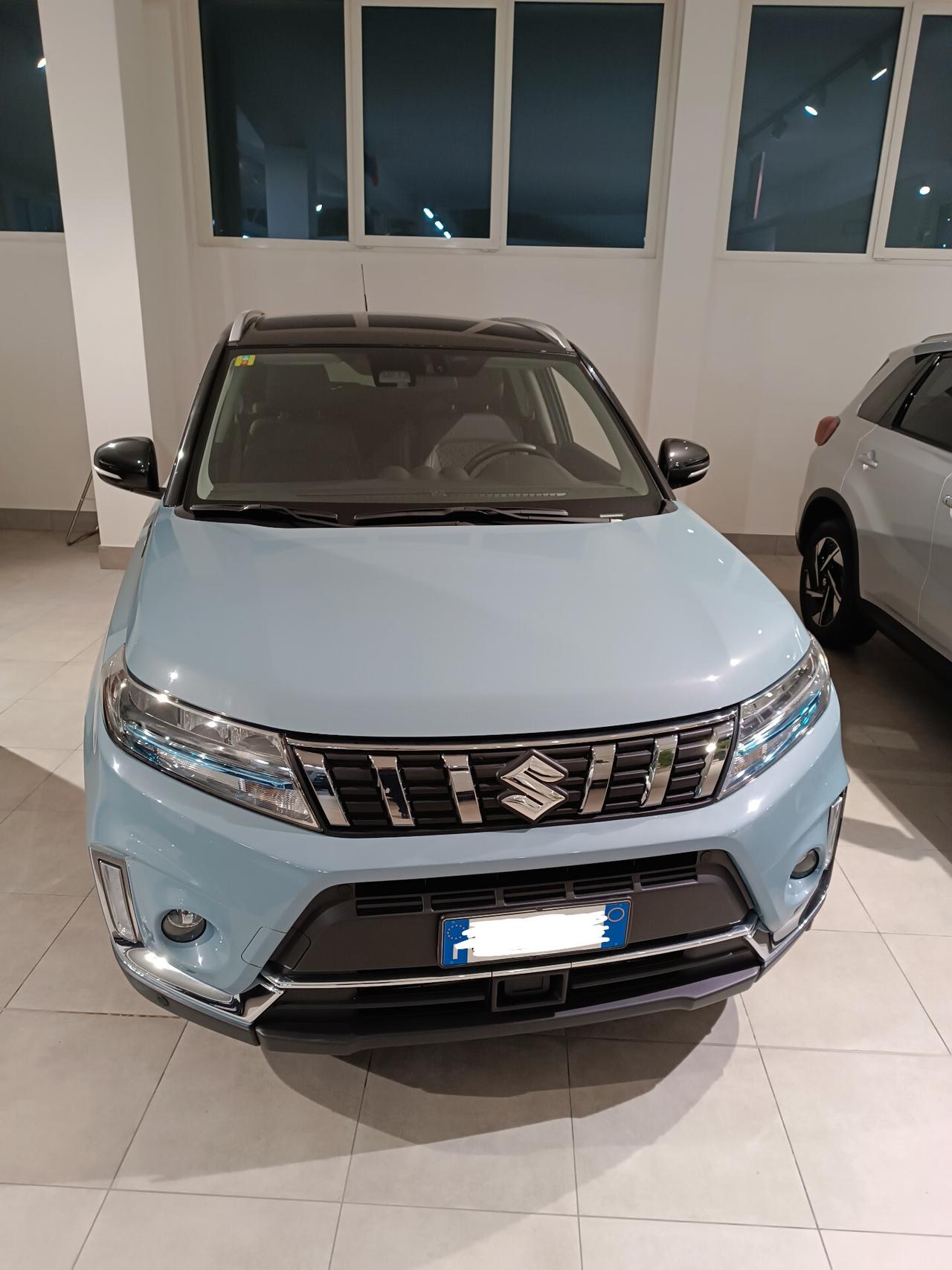 Suzuki Vitara 1.4 Hybrid Top