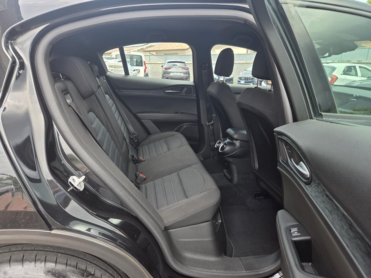 Alfa Romeo Stelvio 2.2 Turbodiesel 210 CV AT8 Q4 Super