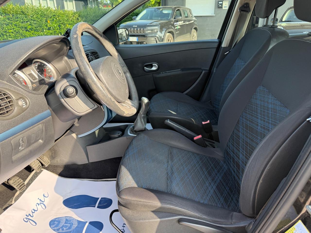 Renault Clio 1.2 16V 5 porte Le Iene