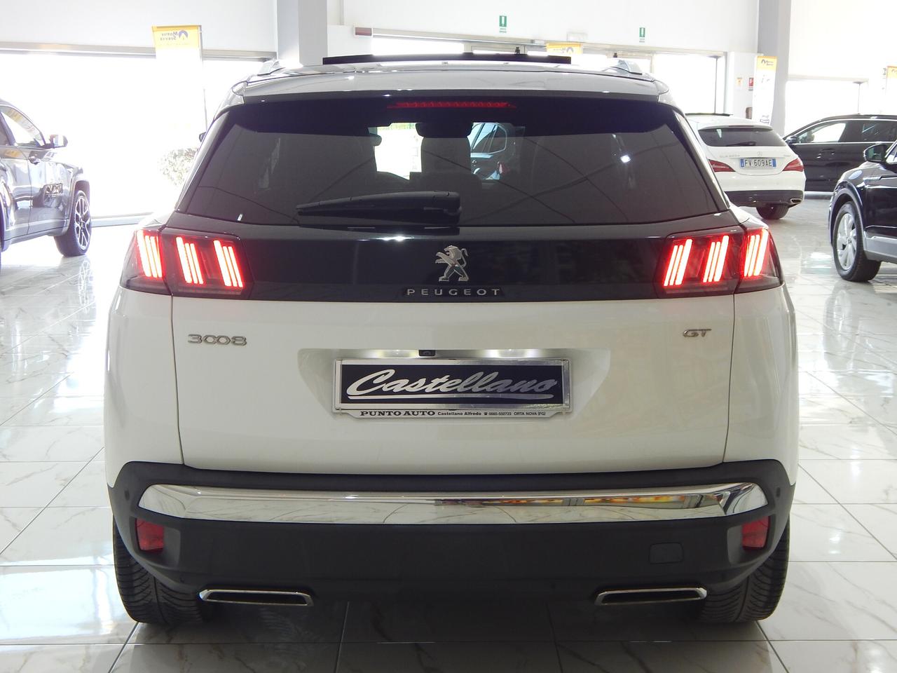Peugeot 3008 1.5 bluehdi GT Pack EAT8 TETTO-NAVI-PELLE-PARK-LED