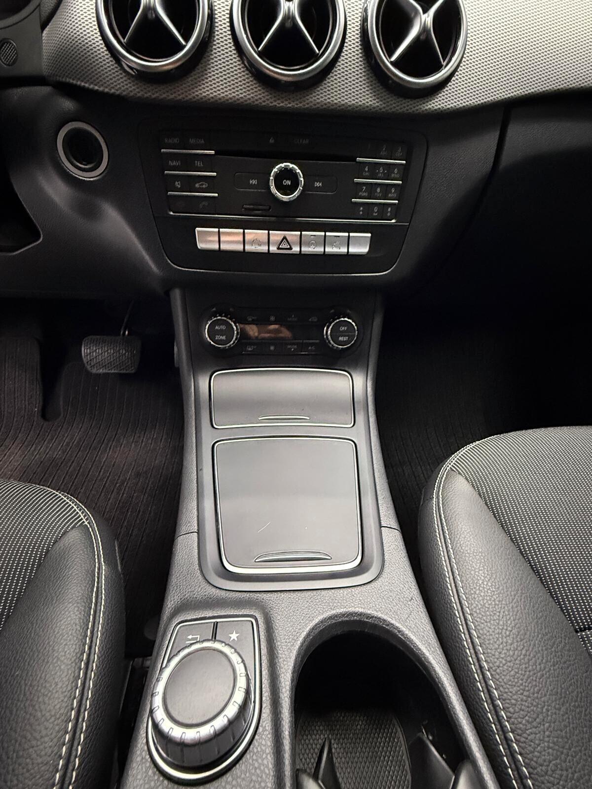 Mercedes-benz B 200 CDI 4Matic Automatic Premium