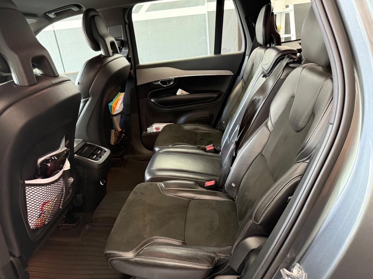 Volvo XC 90 XC90 D5 AWD Geartronic 7 posti R-design