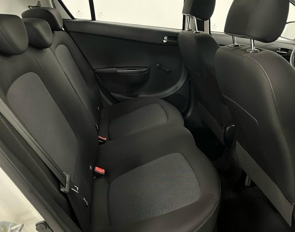 Hyundai i20 5p-1.2 Classic-GPL2035-NEOPATENTATI