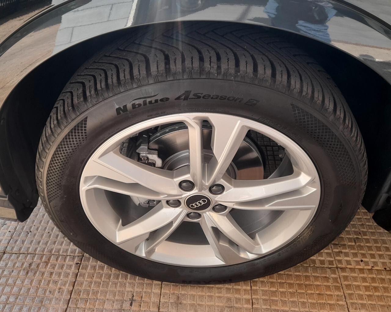 Audi Q3 35 TDI sportback S tronic S line IDENTITY BLACK