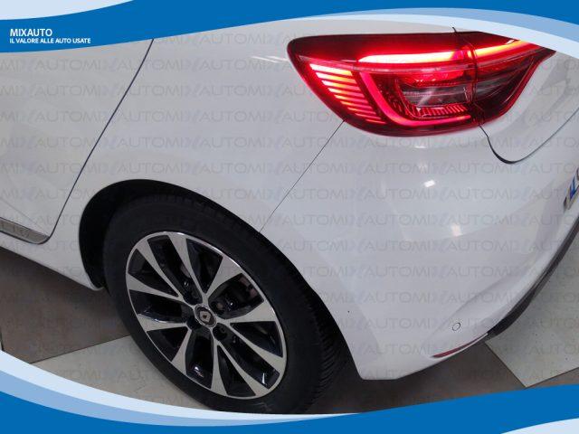 RENAULT Clio 1.6 eTech Hybrid 140cv Intens AUT EU6